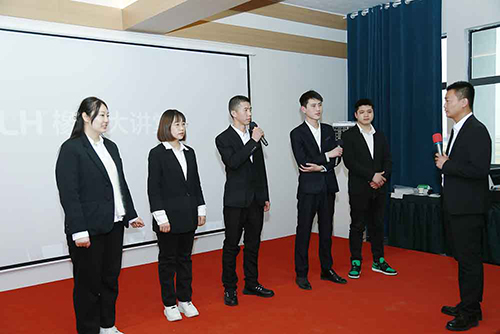 会议现场2.jpg