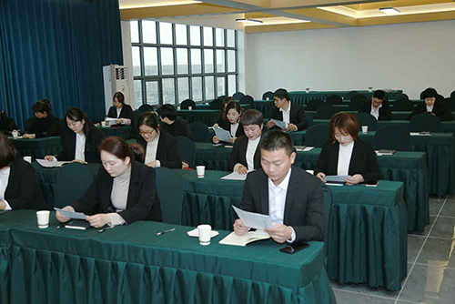 会议现场.jpg